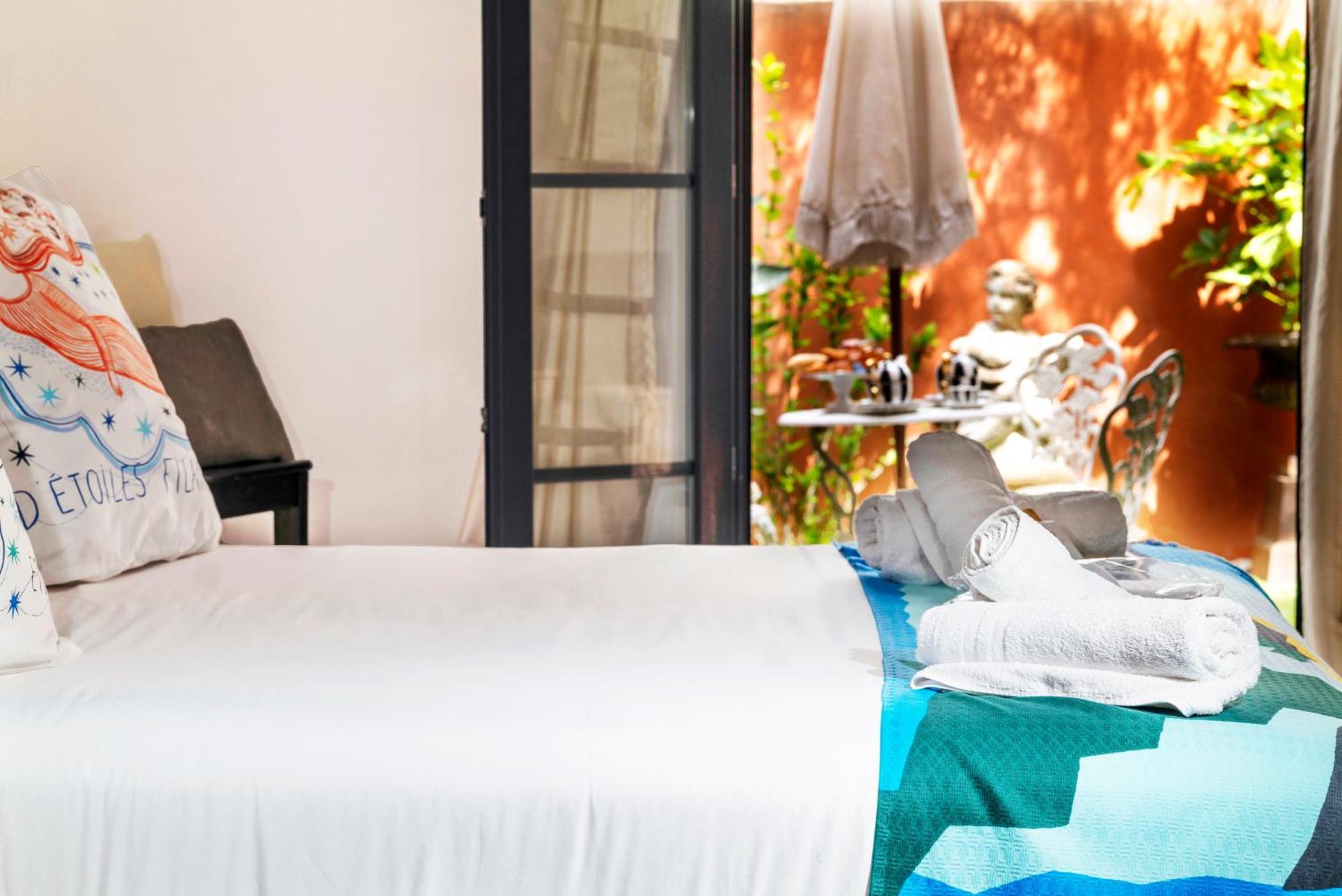 La Bravade Luxe Et Serenite Au Coeur De Saint-Tropez Suites Spacieuses Avec Jardin Enchanteur Exterior photo