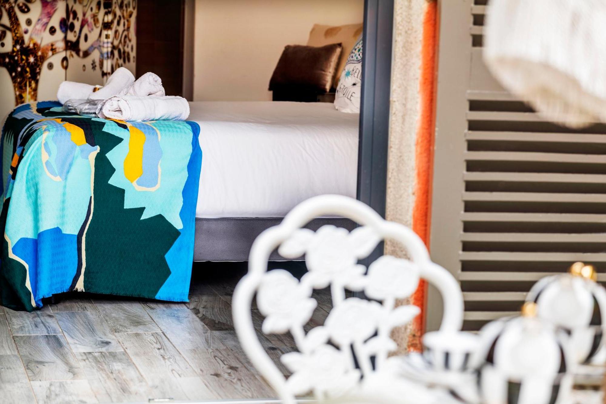 La Bravade Luxe Et Serenite Au Coeur De Saint-Tropez Suites Spacieuses Avec Jardin Enchanteur Exterior photo